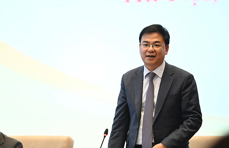 Thứ trưởng Ngoại giao Phạm Quang Hiệu phát biểu tại Tọa đàm